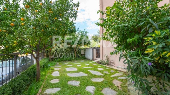 Image No.7-4 Bed Property for sale