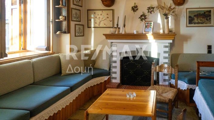 Image No.11-3 Bed Property for sale