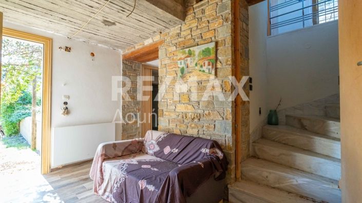 Image No.17-2 Bed Property for sale