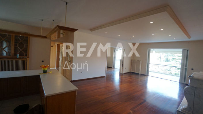 Image No.4-Appartement de 3 chambres à vendre à Grèce