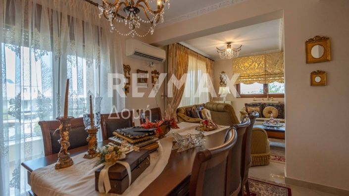 Image No.16-Propriété de 4 chambres à vendre à Magnésie