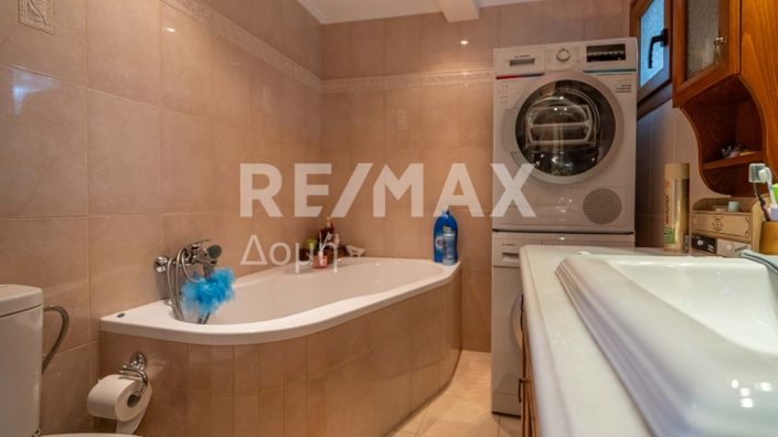 Image No.40-Propriété de 4 chambres à vendre à Magnésie