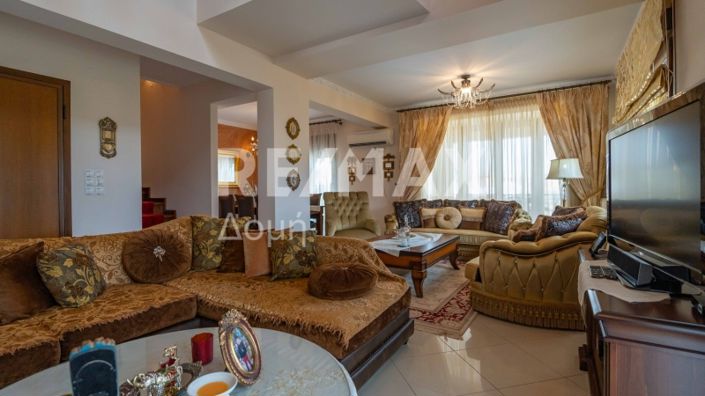 Image No.6-Propriété de 4 chambres à vendre à Magnésie