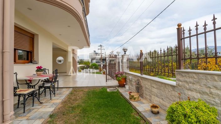 Image No.72-Propriété de 4 chambres à vendre à Magnésie