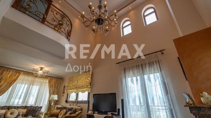 Image No.8-Propriété de 4 chambres à vendre à Magnésie