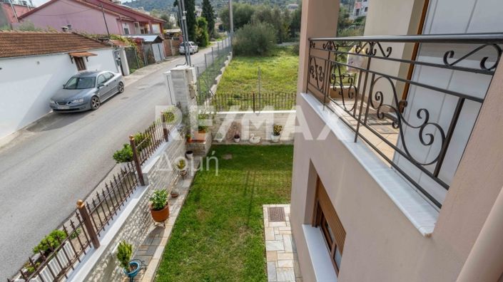 Image No.57-Propriété de 4 chambres à vendre à Magnésie