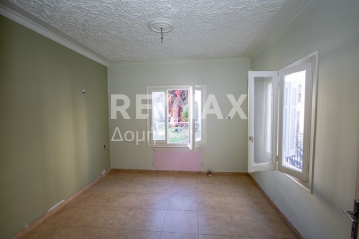 Image No.11-2 Bed House for sale