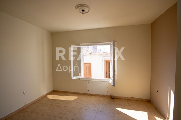 Image No.33-2 Bed House for sale