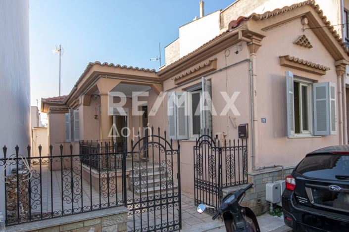 Image No.4-2 Bed House for sale