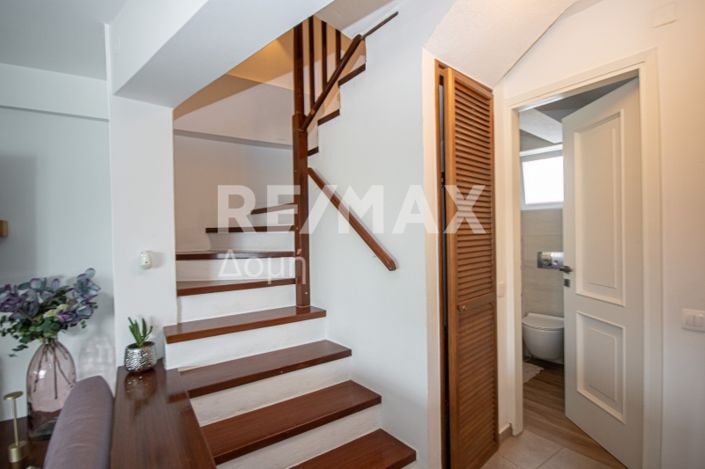 Image No.20-4 Bed Property for sale