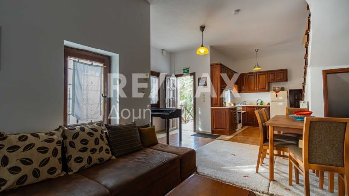 Image No.13-3 Bed House for sale