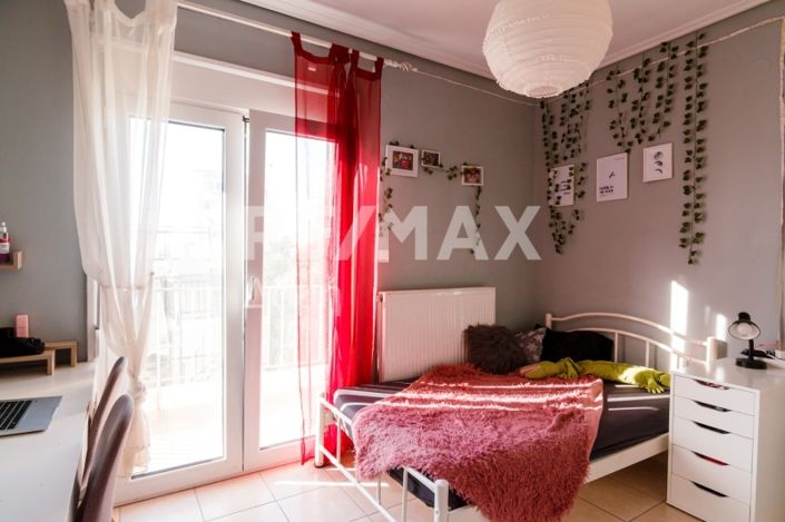 Image No.12-5 Bed House for sale