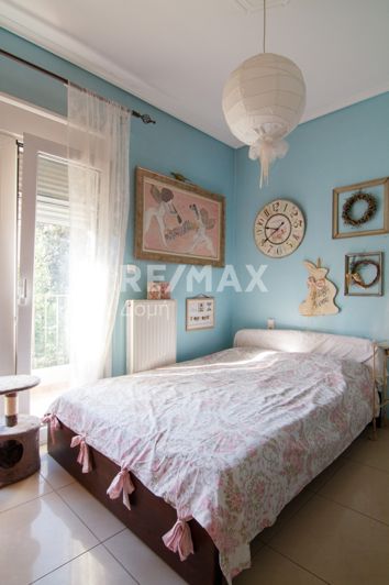 Image No.18-5 Bed House for sale