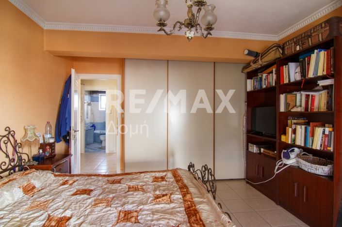 Image No.23-5 Bed House for sale