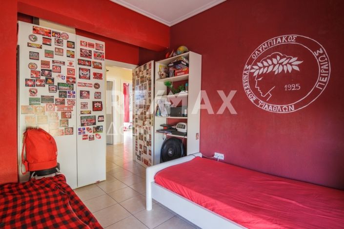 Image No.30-5 Bed House for sale