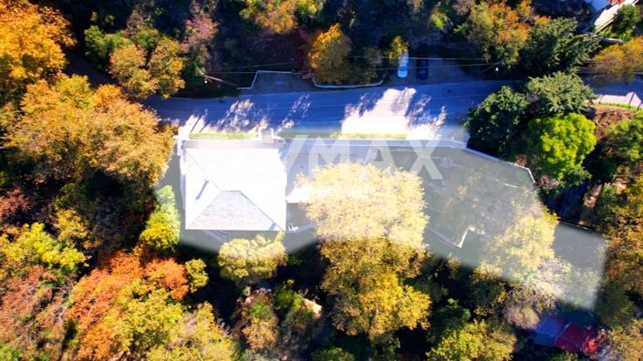 Image No.33-3 Bed Property for sale