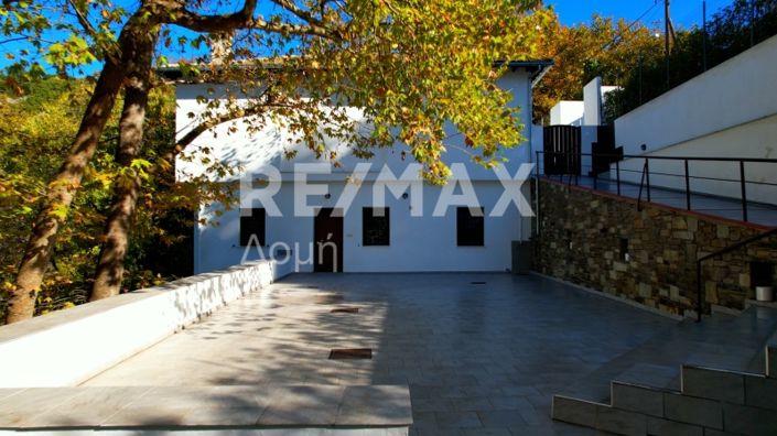 Image No.36-3 Bed Property for sale