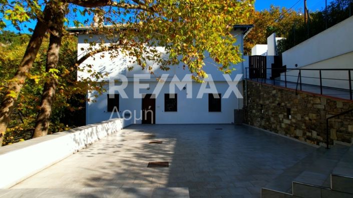 Image No.43-3 Bed Property for sale