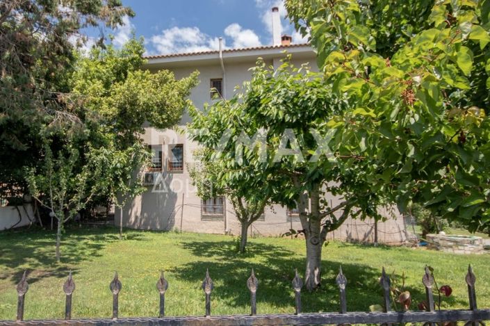 Image No.4-Maison de 5 chambres à vendre à Magnésie