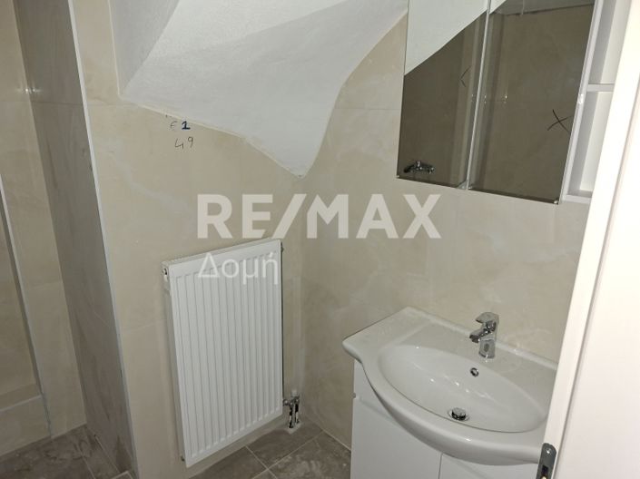 Image No.15-3 Bed Maisonette for sale