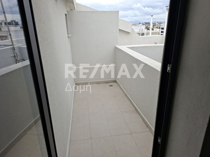 Image No.18-3 Bed Maisonette for sale