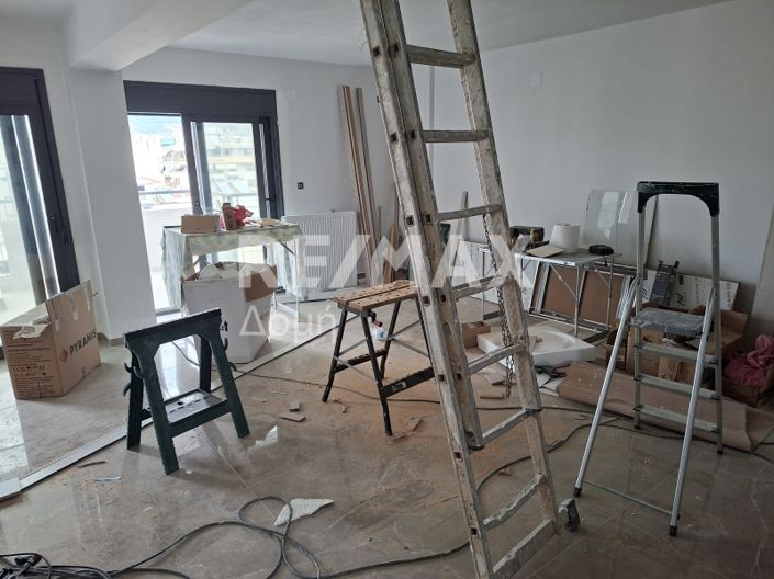 Image No.6-3 Bed Maisonette for sale