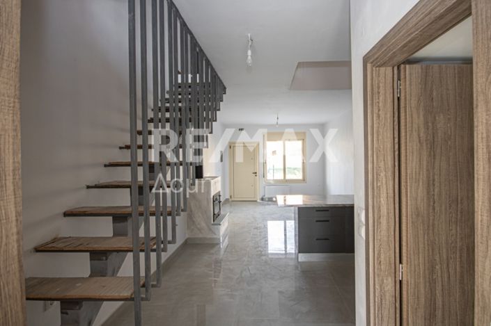 Image No.13-3 Bed Maisonette for sale