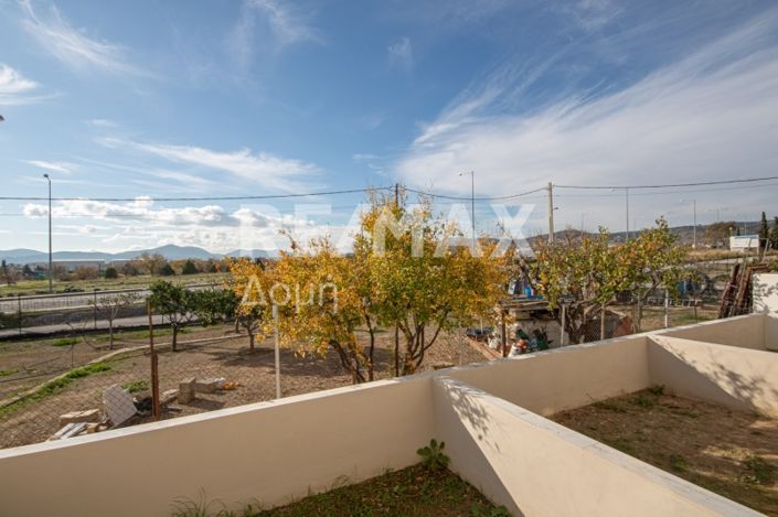 Image No.24-3 Bed Maisonette for sale