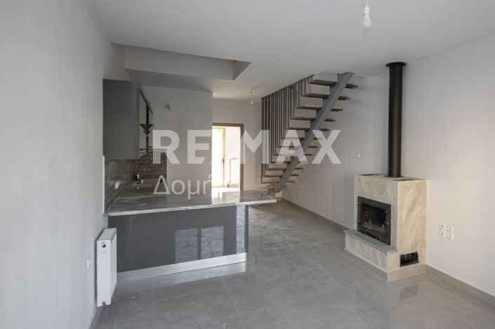 Image No.5-3 Bed Maisonette for sale