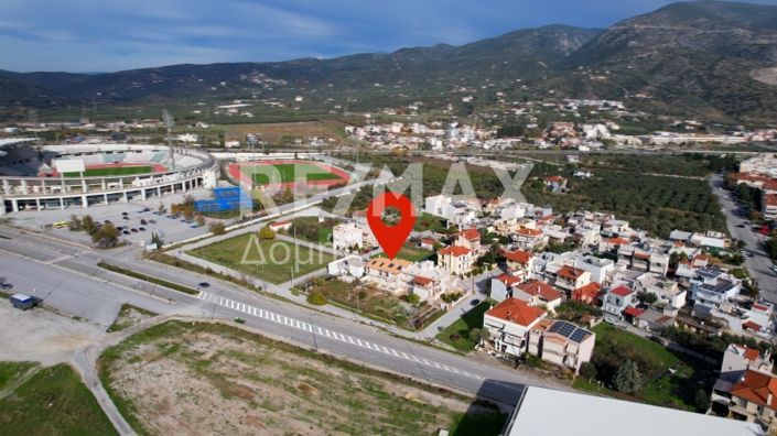 Image No.52-3 Bed Maisonette for sale