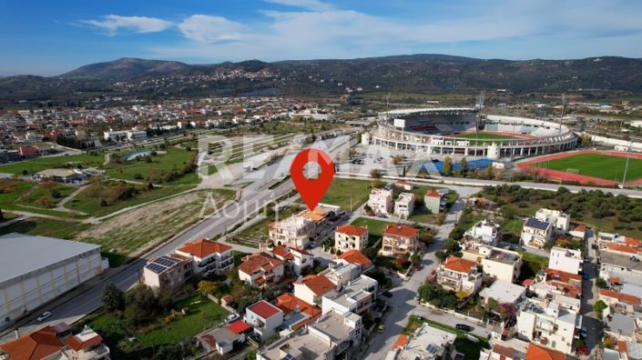 Image No.54-3 Bed Maisonette for sale