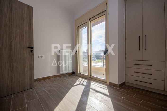 Image No.17-2 Bed Maisonette for sale