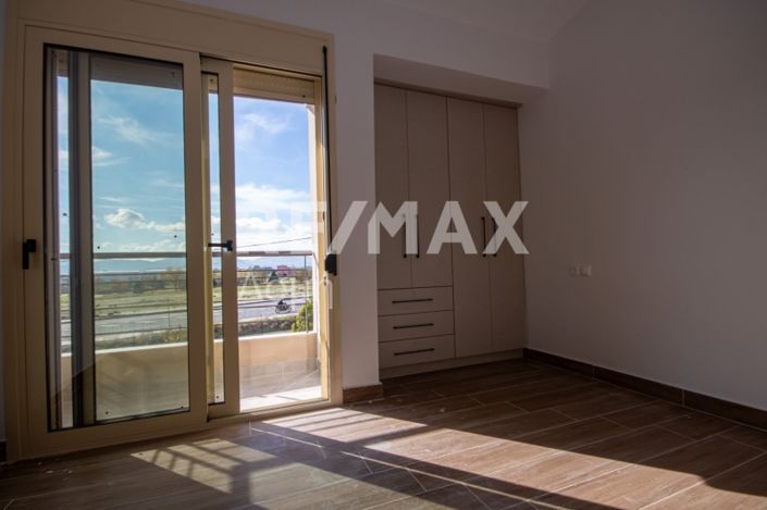 Image No.19-2 Bed Maisonette for sale