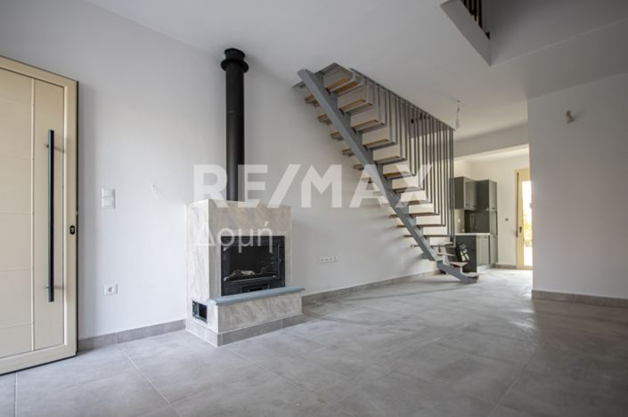 Image No.2-2 Bed Maisonette for sale