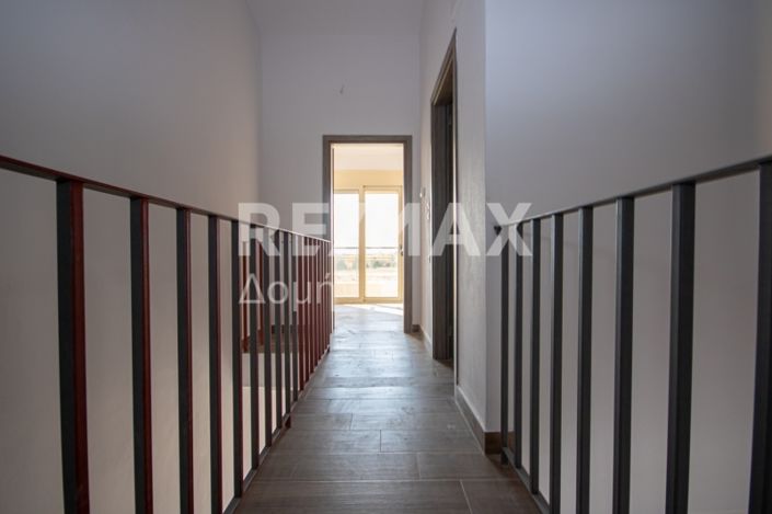 Image No.24-2 Bed Maisonette for sale