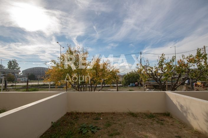 Image No.30-2 Bed Maisonette for sale