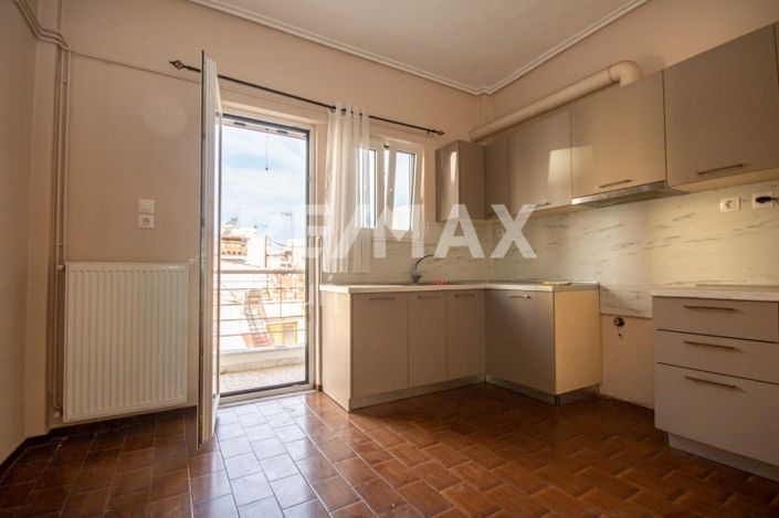 Image No.20-3 Bed Apartment for sale