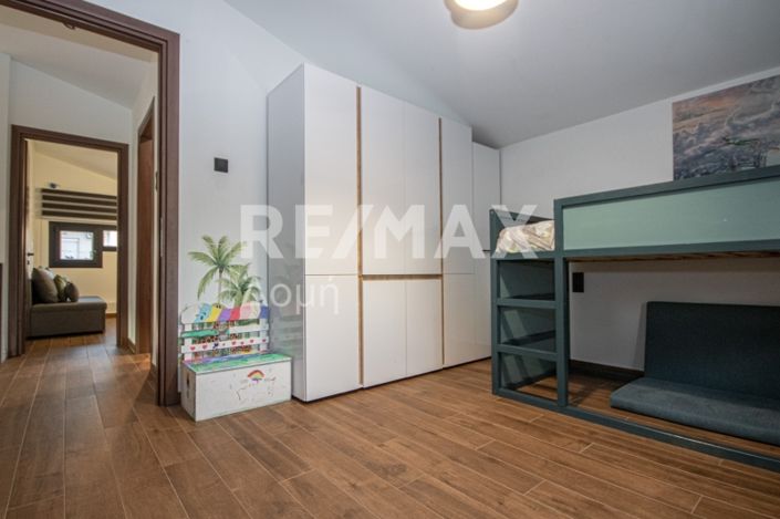 Image No.12-3 Bed House for sale