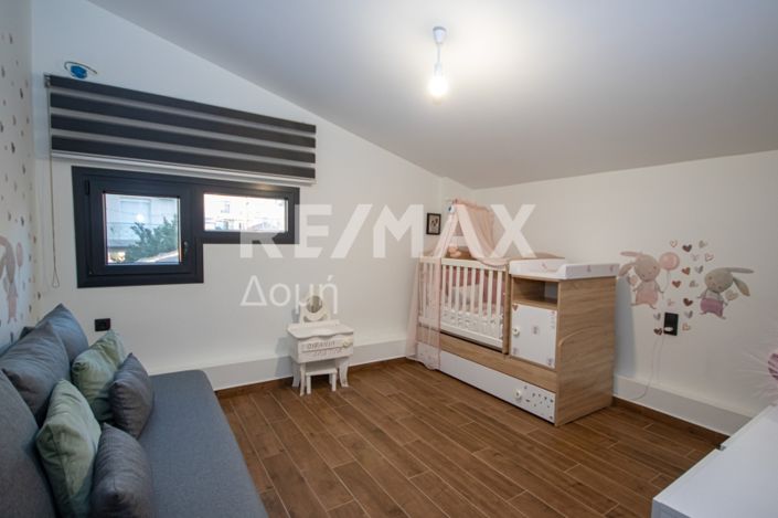 Image No.16-3 Bed House for sale