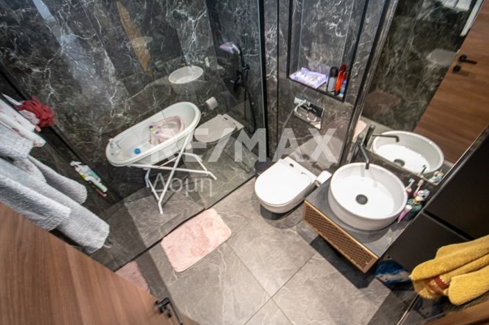 Image No.20-3 Bed House for sale