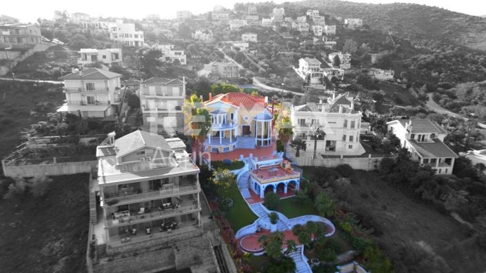 Image No.3-6 Bed Property for sale