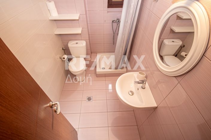 Image No.35-2 Bed House for sale