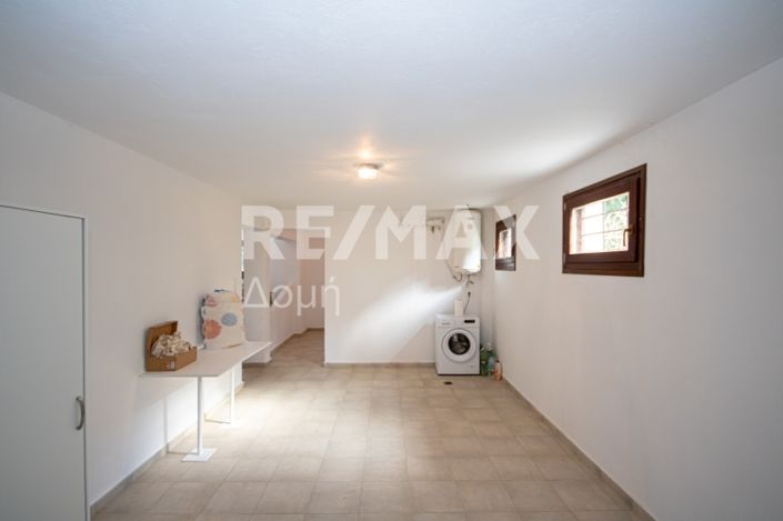 Image No.36-2 Bed House for sale