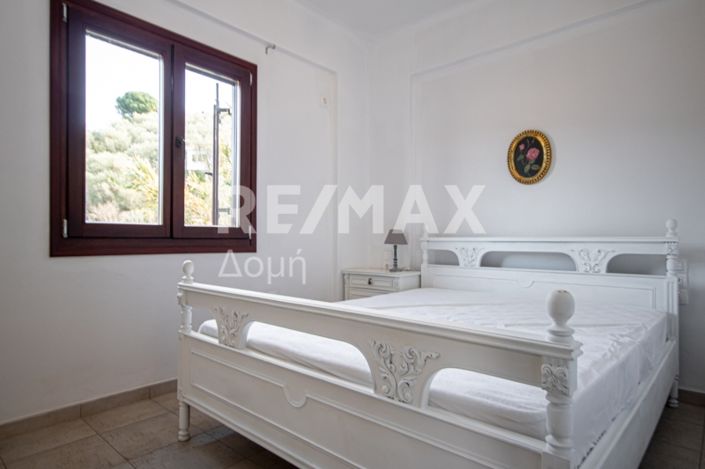 Image No.4-2 Bed House for sale