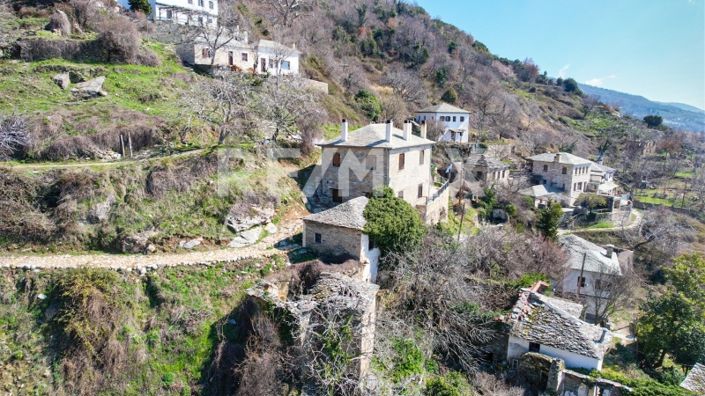 Image No.11-House for sale