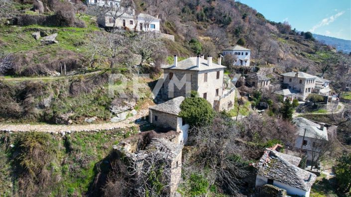 Image No.4-House for sale