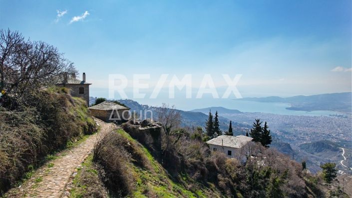 Image No.8-House for sale