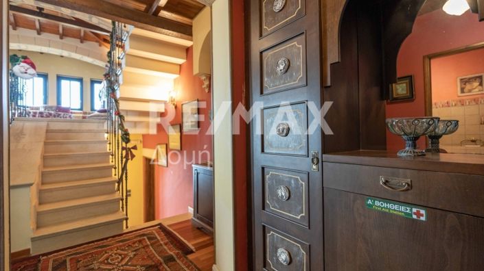 Image No.14-4 Bed Maisonette for sale