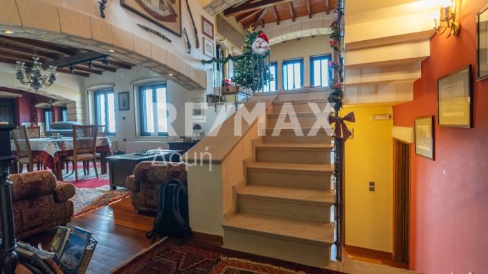 Image No.15-4 Bed Maisonette for sale