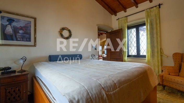 Image No.21-4 Bed Maisonette for sale